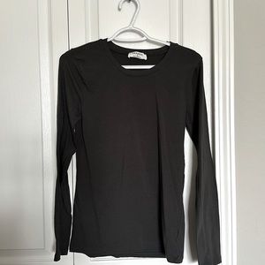 Large never worn Long sleeves gray crew neck shirt